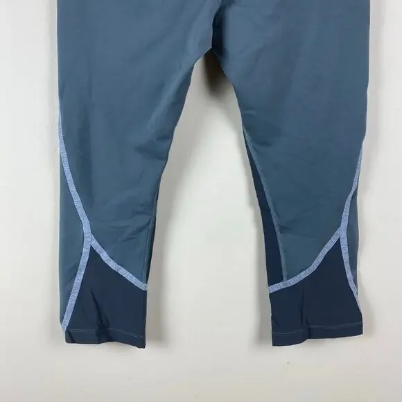 The North Face Womens Crop Leggings Athletic Activewear Athleisure Workout Gym - Picture 3 of 6